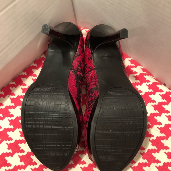 Rampage Gracee Heels - Picture 4 of 4